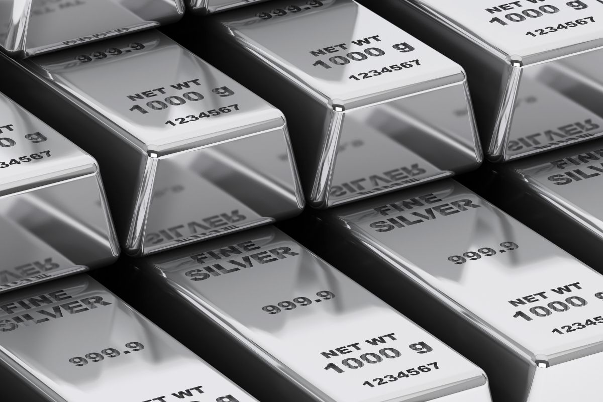 Comprare argento: cosa devi sapere quando ti rivolgi a un compro oro