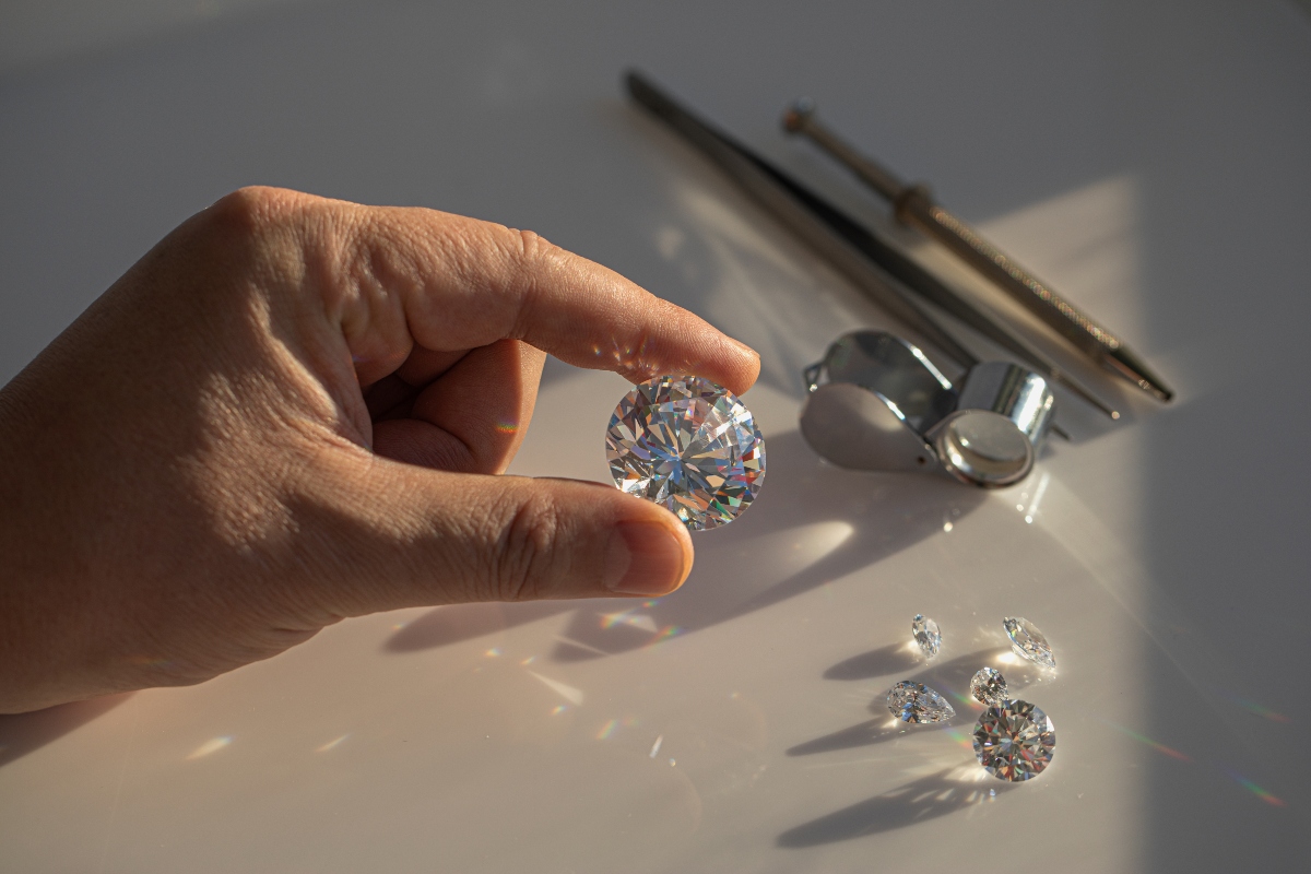 5 consigli per investitori: come vendere diamanti certificati